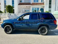 Usado Jeep Grand Cherokee Limited 140 HP (102 kW) 2000 Azul SUV
