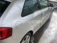 Usado Audi A3 Ambition 105 CV (77 kW) 2010 Gris / plata Berlina