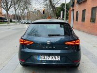 Usado Seat Leon XCELLENCE 130 CV (95 kW) 2019 Gris / plata Berlina
