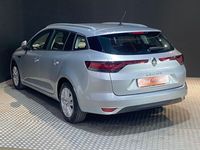 Usado Renault Mégane GrandTour Intens 116 CV (85 kW) 2021 Gris / plata Familiar