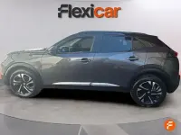 Usado Peugeot 2008 Allure 130 CV (95 kW) 2023 Gris SUV
