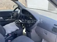 Usado Kia Carens LX 112 CV (82 kW) 2003 Azul Monovolumen