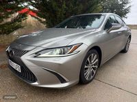 Usado Lexus ES300H Executive Line 217 CV (159 kW) 2020 Gris Berlina