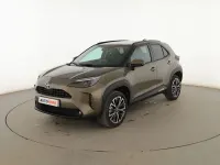 Usado Toyota Yaris Cross Style 131 CV (96 kW) 2024 Verde SUV