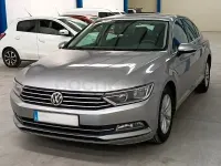 Usado VW Passat Advance 150 CV (110 kW) 2015 Gris / plata Familiar