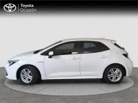 Usado Toyota Corolla Active 122 CV (89 kW) 2021 Blanco Monovolumen