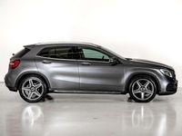 Usado Mercedes GLA200 136 CV (100 kW) 2019 Gris SUV