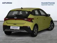 Usado Hyundai i20 84 CV (61 kW) 2024 Amarillo Berlina