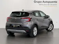 Usado Renault Captur Evolution 145 CV (106 kW) 2022 Gris SUV