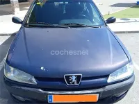 Usado Peugeot 306 100 CV (73 kW) 1999 Azul Familiar