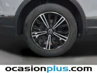 Usado VW Tiguan Life 150 CV (110 kW) 2022 Blanco SUV