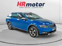 Usado Skoda Octavia 184 CV (135 kW) 2017 Azul SUV