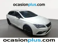Usado Seat Leon FR 184 CV (135 kW) 2017 Blanco Monovolumen