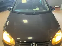 Usado VW Golf V Sportline 102 CV (75 kW) 2007 Negro Utilitario