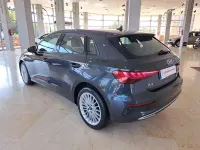 Usado Audi A3 Sportback Advanced 110 CV (80 kW) 2022 Gris Utilitario
