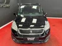 Usado Peugeot Partner Tepee Style 120 CV (88 kW) 2016 Negro Monovolumen