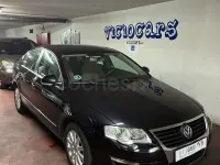Usado VW Passat Advance 140 CV (102 kW) 2007 Negro Berlina