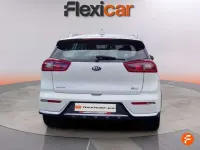 Usado Kia Niro 141 CV (103 kW) 2019 Blanco SUV