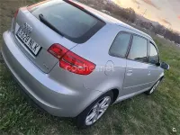 Usado Audi A3 Sportback Attraction 140 CV (102 kW) 2011 Gris / plata Utilitario