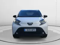 Usado Toyota Aygo X Play 72 CV (52 kW) 2024 Blanco SUV