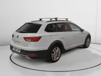 Usado Seat Leon Xperience 125 CV (91 kW) 2015 Blanco Familiar
