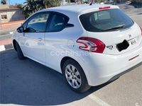 Usado Peugeot 208 Access 68 CV (50 kW) 2014 Blanco Utilitario
