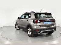 Usado VW T-Cross Advance 115 CV (84 kW) 2020 Gris / plata SUV