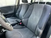 Usado Honda Jazz Elegance 90 CV (66 kW) 2010 Gris / plata Utilitario