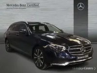 Usado Mercedes E300 306 CV (225 kW) 2024 Azul Familiar