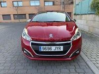 Usado Peugeot 208 Allure 110 CV (80 kW) 2017 Rojo Utilitario