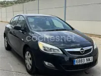 Usado Opel Astra Excellence 110 CV (80 kW) 2011 Negro Berlina