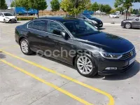 Usado VW Passat Advance 150 CV (110 kW) 2019 Negro Berlina