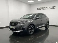 Usado Peugeot 2008 Allure 136 CV (100 kW) 2025 Gris / plata SUV
