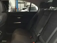 Usado Mercedes C220 197 CV (144 kW) 2025 Gris / plateado Berlina