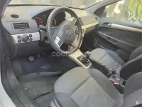 Usado Opel Astra Cosmo 100 CV (73 kW) 2007 Blanco Berlina