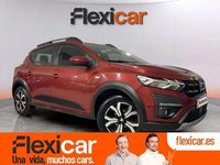 Usado Dacia Sandero Comfort 91 CV (66 kW) 2021 Burdeos Utilitario