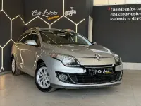 Usado Renault Mégane GrandTour 110 CV (80 kW) 2012 Gris / plata Familiar