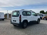 Usado Peugeot Rifter Active 102 CV (75 kW) 2022 Blanco Monovolumen