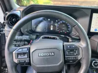 Usado Toyota Land Cruiser 207 CV (152 kW) 2025 Beige SUV