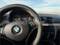 Usado BMW 118 143 CV (105 kW) 2009 Gris / plata Utilitario