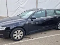 Usado Audi A6 225 CV (165 kW) 2005 Negro Familiar