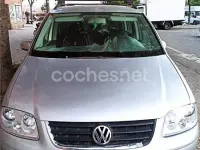 Usado VW Touran Trendline 136 CV (100 kW) 2003 Gris / plata Monovolumen
