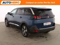 Usado Peugeot 5008 Allure 131 CV (96 kW) 2022 Azul SUV