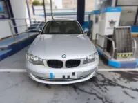 Usado BMW 120 177 CV (130 kW) 2009 Gris Utilitario