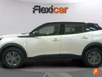 Usado Peugeot 2008 Active 100 CV (73 kW) 2020 Blanco SUV