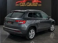 Usado Skoda Karoq SportLine 150 CV (110 kW) 2021 Verde SUV