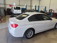 Usado BMW 318 Comfort Edition 143 CV (105 kW) 2014 Blanco Berlina