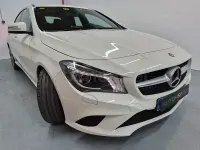 Usado Mercedes CLA200 Urban 136 CV (100 kW) 2014 Blanco Berlina