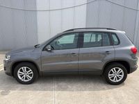 Usado VW Tiguan Advance 122 CV (89 kW) 2014 Gris / plata SUV