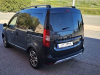 Usado Dacia Dokker Essentiel 95 CV (69 kW) 2020 Negro Monovolumen